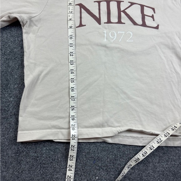 NIKE Women’s The Nike Tee Crop Logo T-Shirt Taupe Color Loose Fit size: Small - Picture 6 of 7